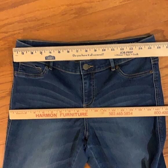 NY&Co size 10 jeans leggings - Picture 4 of 8